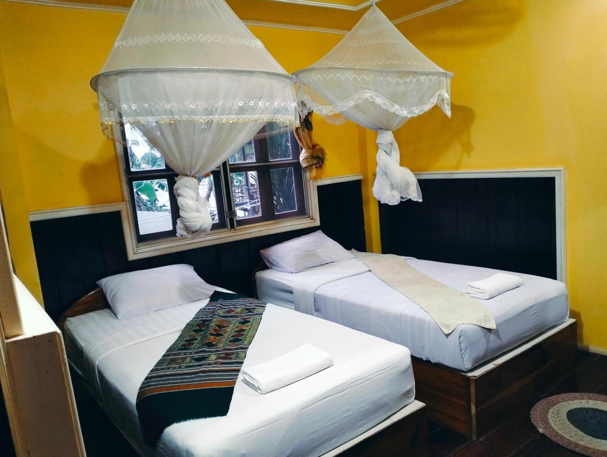 Pan Guest House Donkhone Ban Donsom Buitenkant foto
